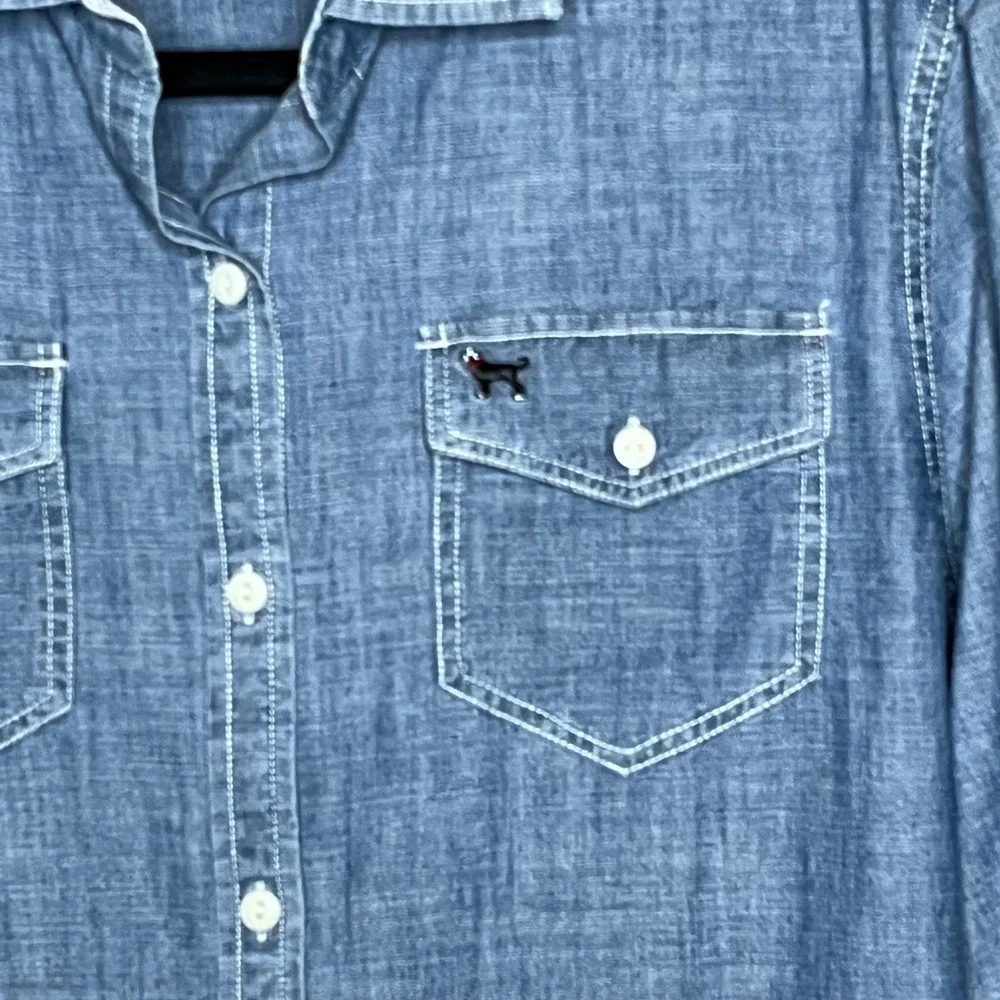 The Black Dog Mens Large Blue Chambray Button‎ Down Shirt Long Sleeve Casual
